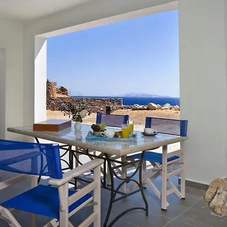 Beachfront Ariadne *