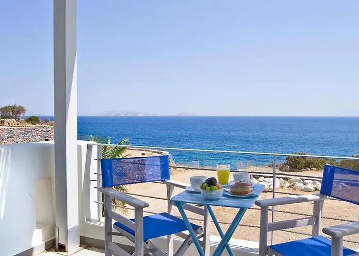 Beachfront Ariadne Villa Moutsoúna