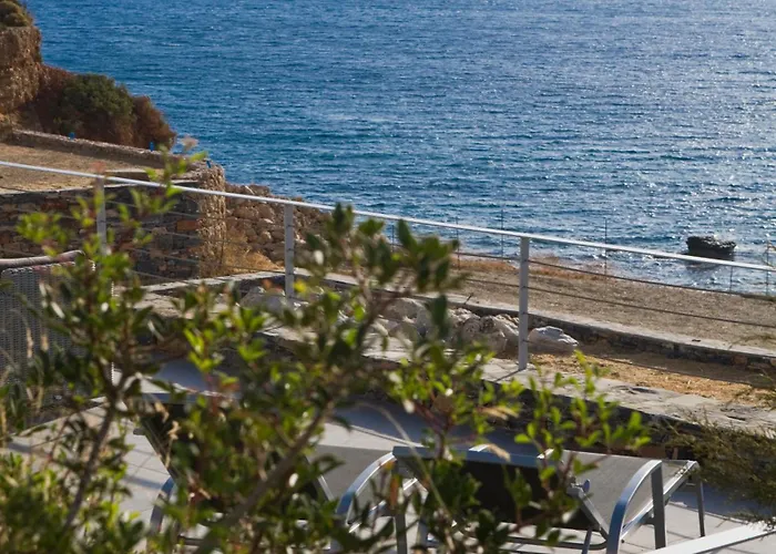 Villa Beachfront Ariadne *